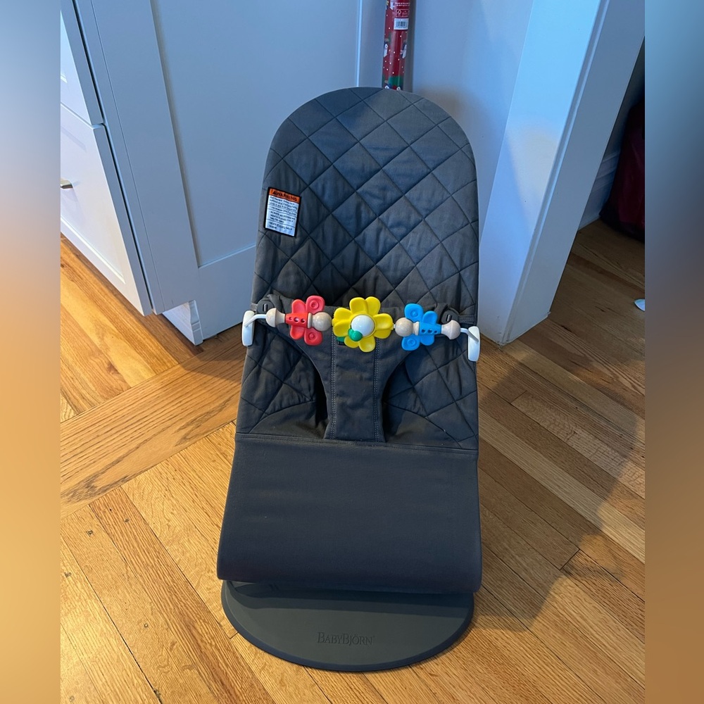 BabyBjorn Bliss baby bouncer with Flying Friends toy bar